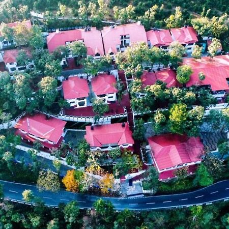 Surbee Resort Mussoorie Zewnętrze zdjęcie